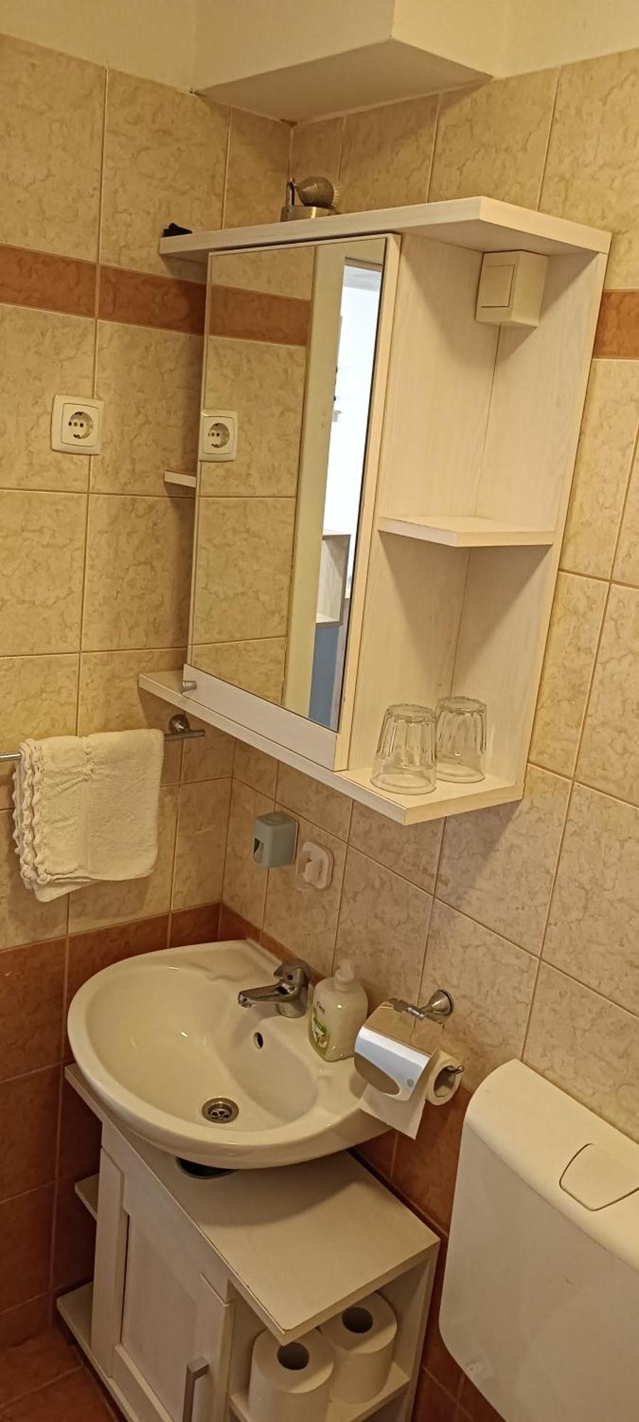 Katrin Apartment Tucepi Bagian luar foto